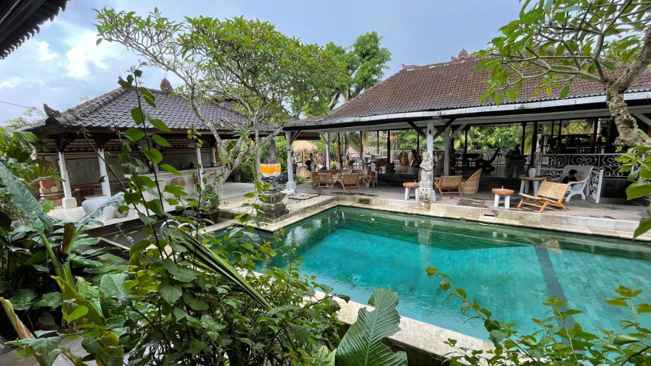 Отель Chakra Living Ubud Экстерьер фото